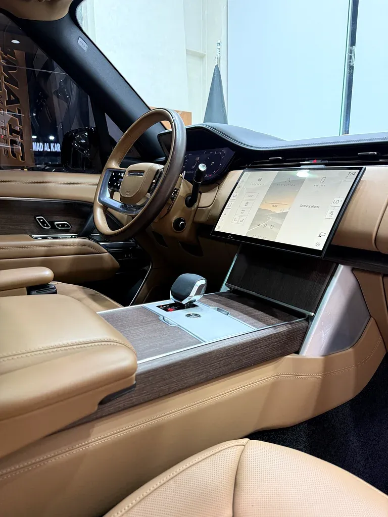 لاند روفر رينج روفر 2024